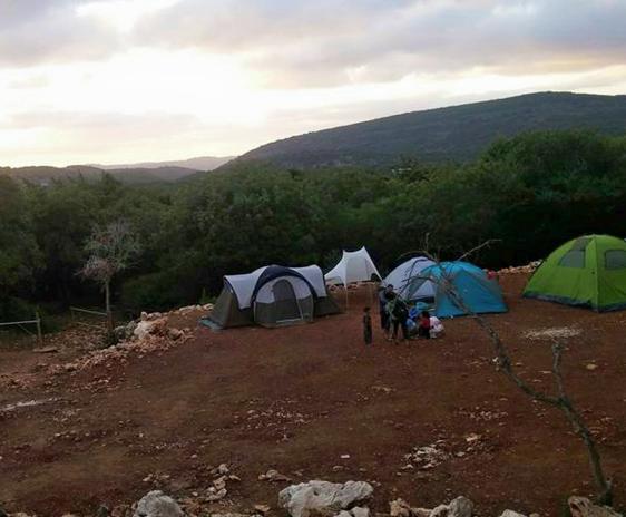 מקום בלב - צימר, בקתות רועים וקמפינג באבירים